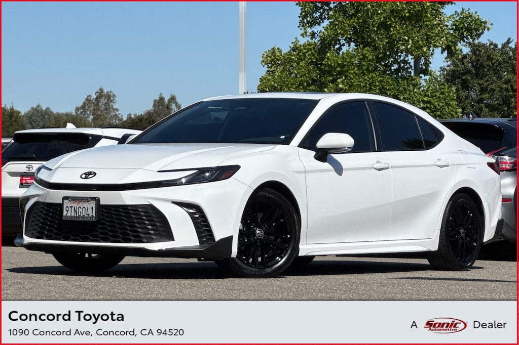Certified 2025 Toyota Camry SE Sedan