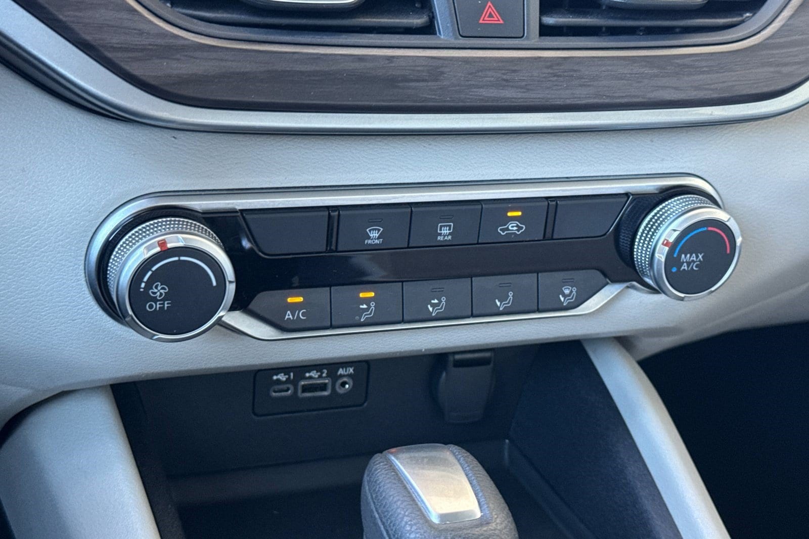 2025 Nissan Altima SV - Photo 19