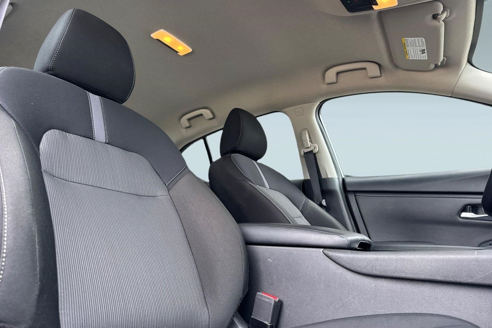 2025 Nissan Sentra SV - Photo 23
