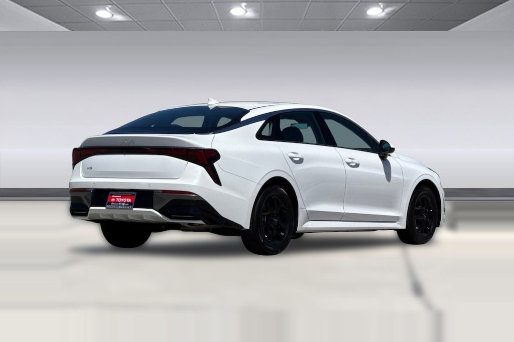Used 2025 Kia K5 LXS Sedan