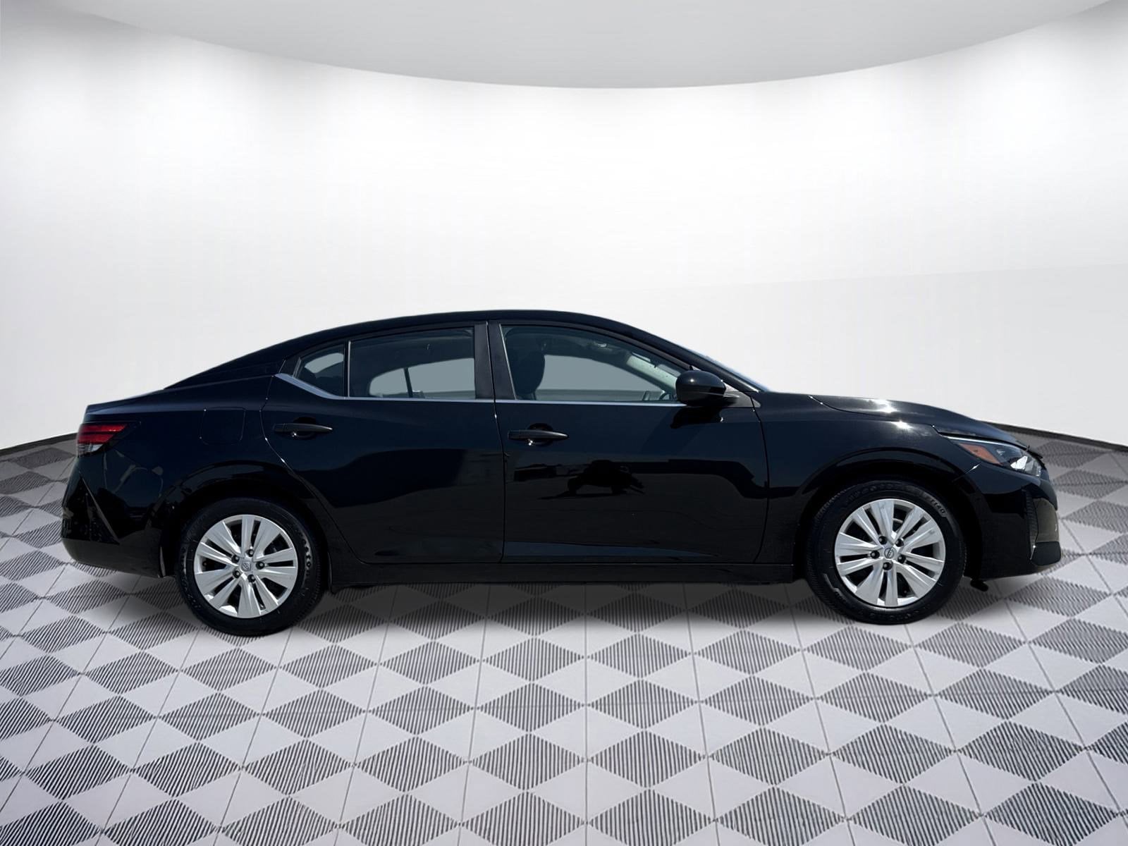 Used 2024 Nissan Sentra S with VIN 3N1AB8BV1RY369557 for sale in Concord, CA