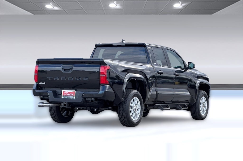 New 2025 Toyota Tacoma SR5 4X4 DBL CAB LONG BED