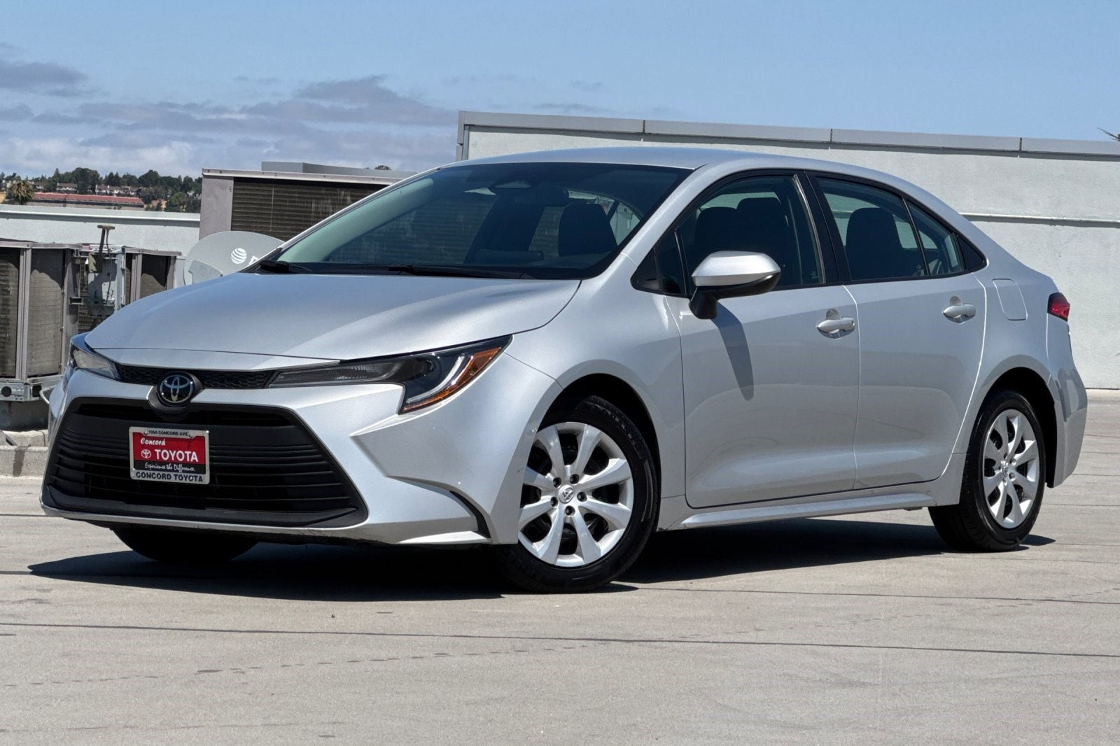 Used 2023 Toyota Corolla LE with VIN 5YFB4MDE2PP046293 for sale in Kansas City
