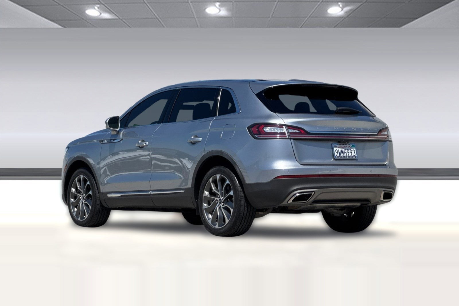 Nautilus Reserve SUV