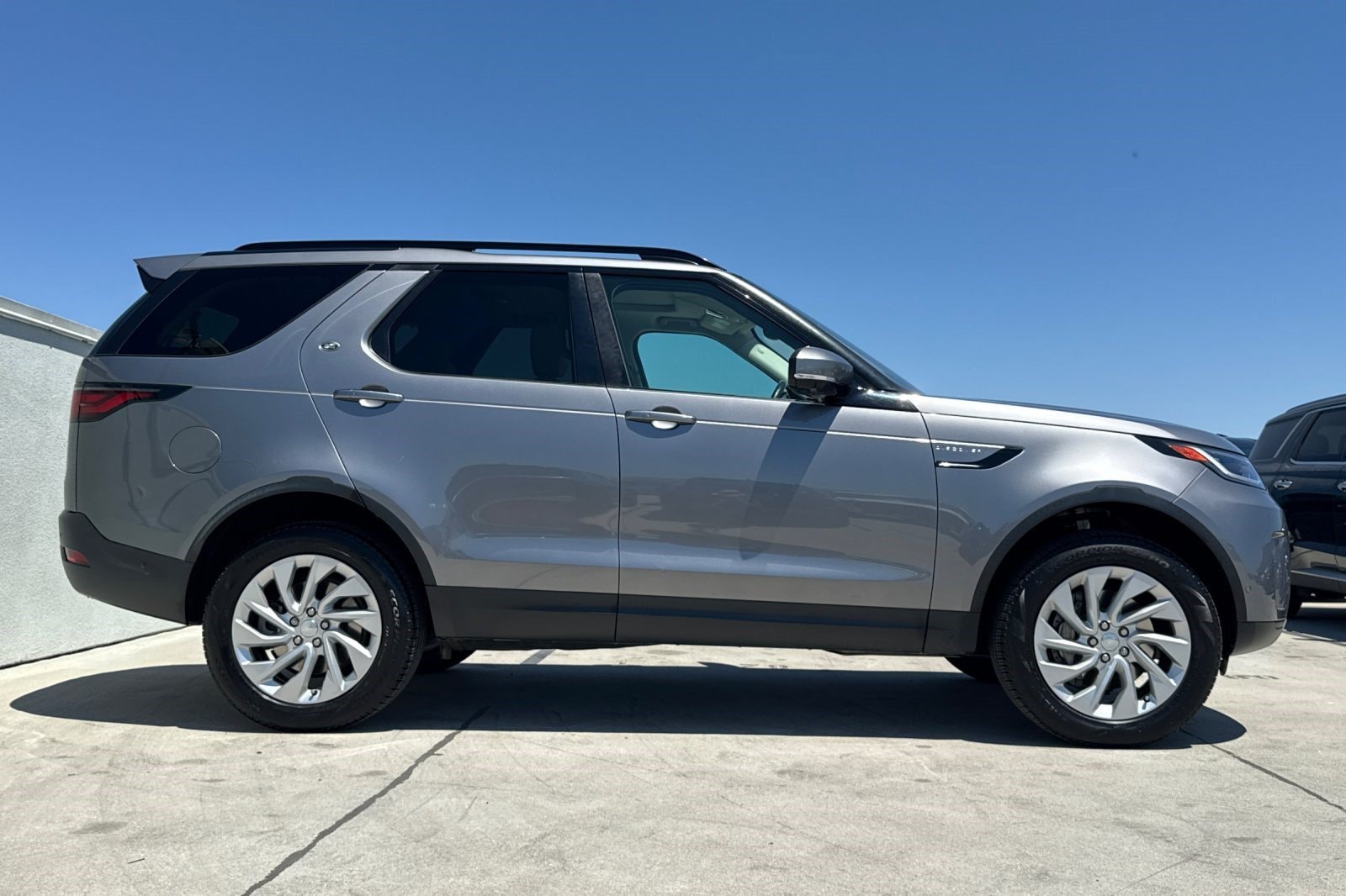 Discovery S SUV