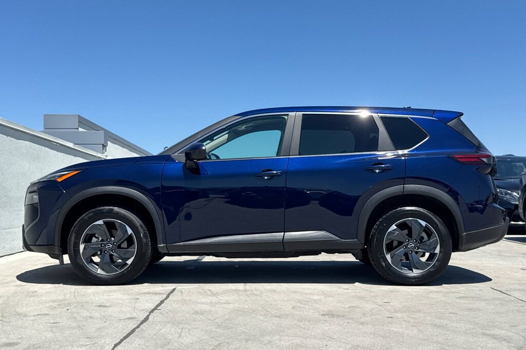 Used 2025 Nissan Rogue SV SUV