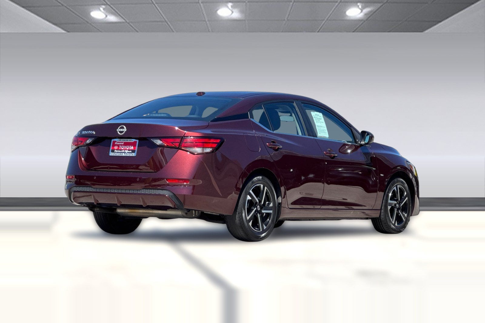 2025 Nissan Sentra SV - Photo 9