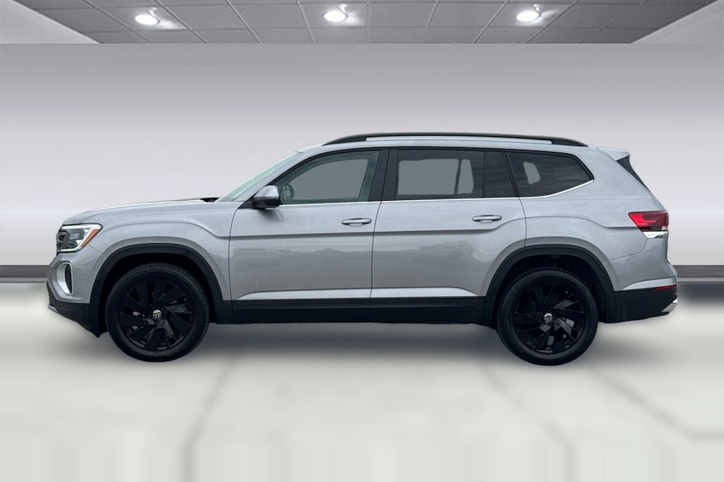 Used 2026 Volkswagen Atlas 2.0T SE w/Technology SUV