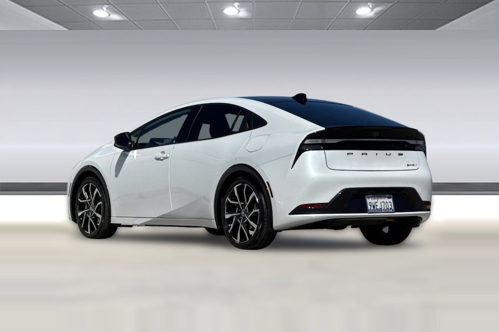 Certified 2026 Toyota Prius Plug-In Hybrid XSE Premium Hatchback