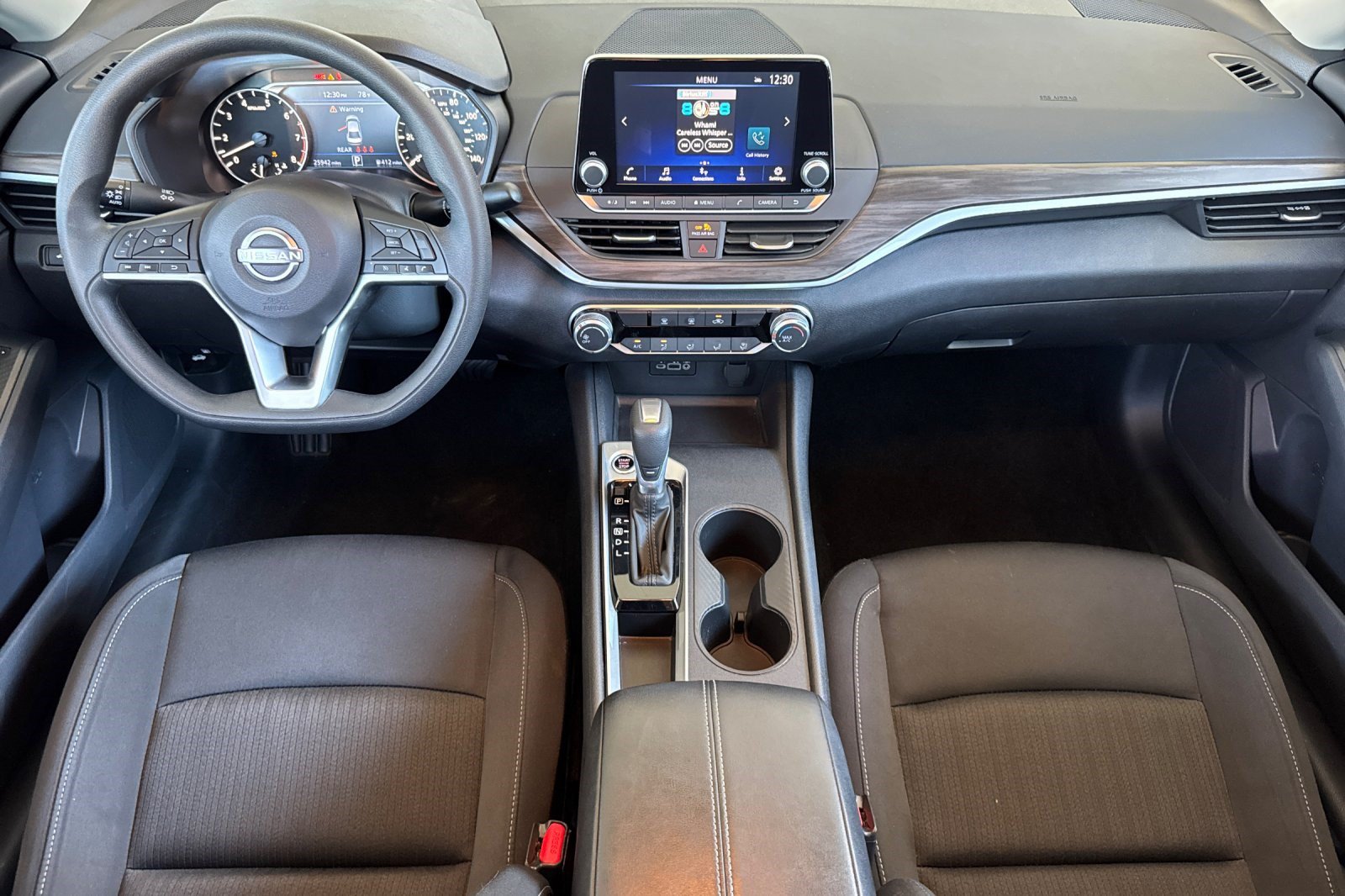2025 Nissan Altima SV - Photo 16
