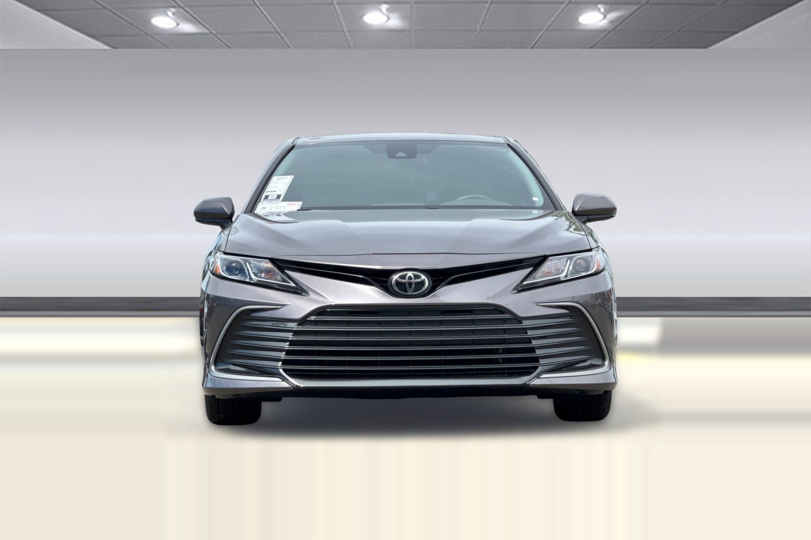 2023 Toyota Camry LE photo 4