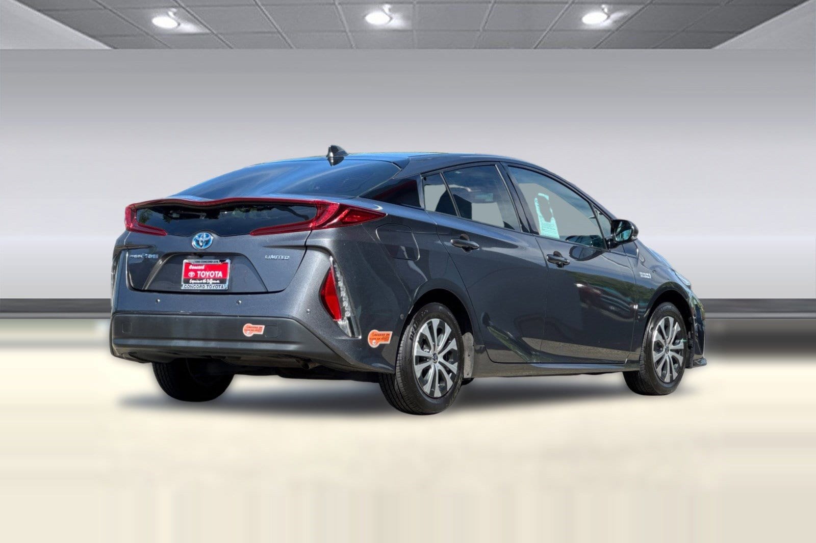 2020 Toyota Prius Prime Limited photo 2