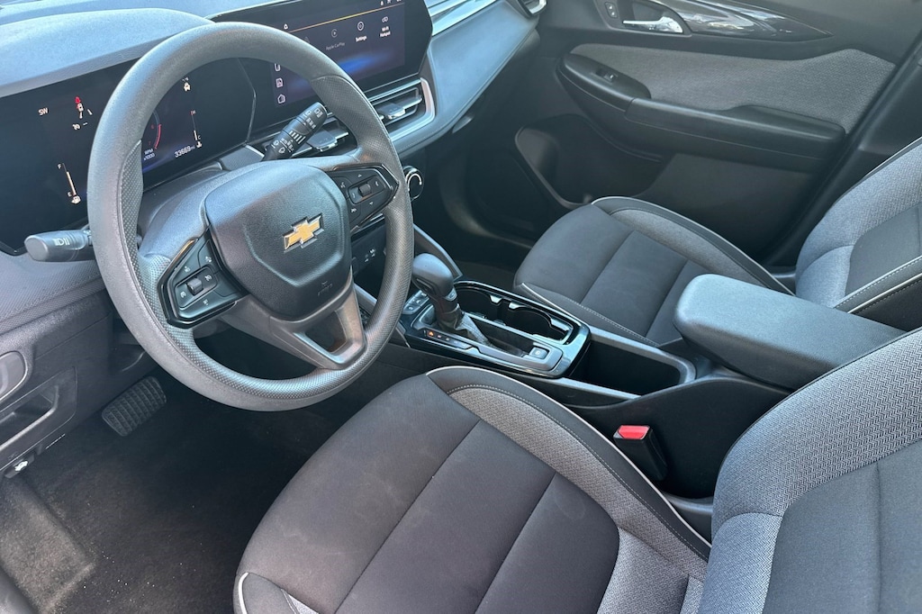 Used 2025 Chevrolet Trailblazer LT SUV