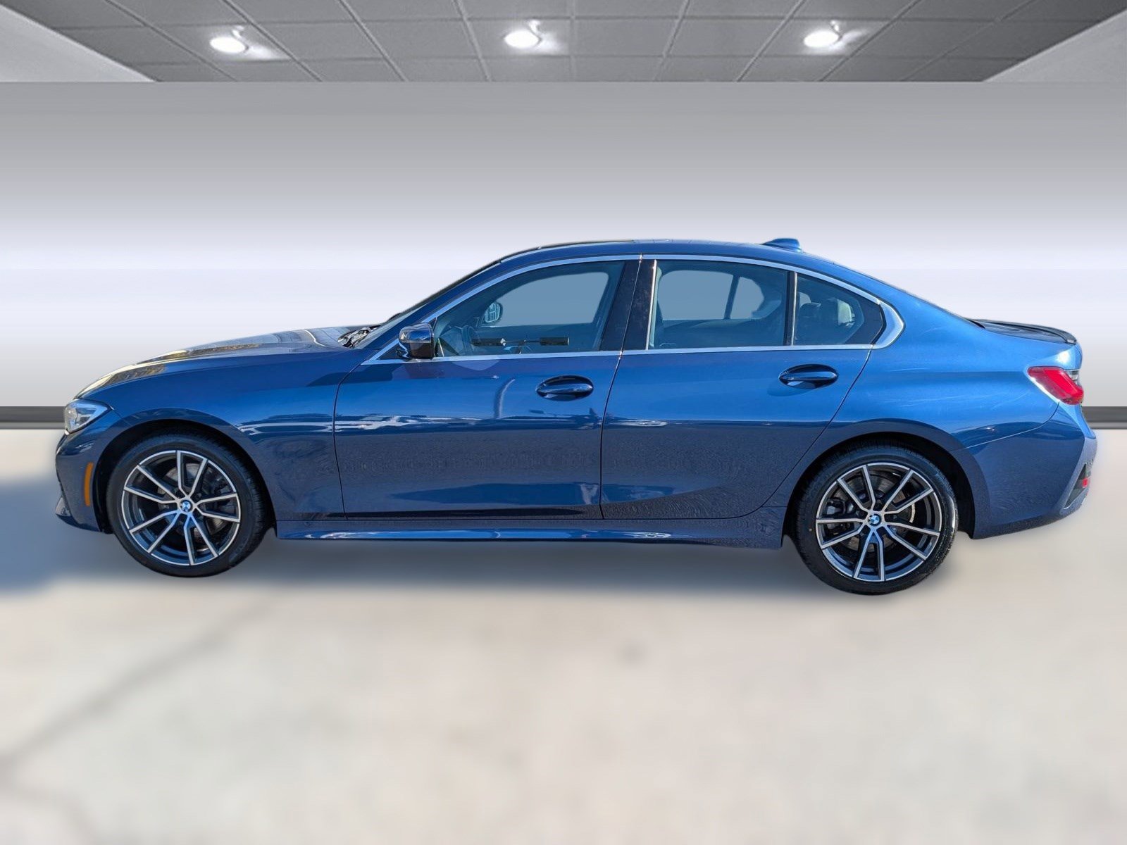 2022 Bmw 330i xDrive Sedan photo 2