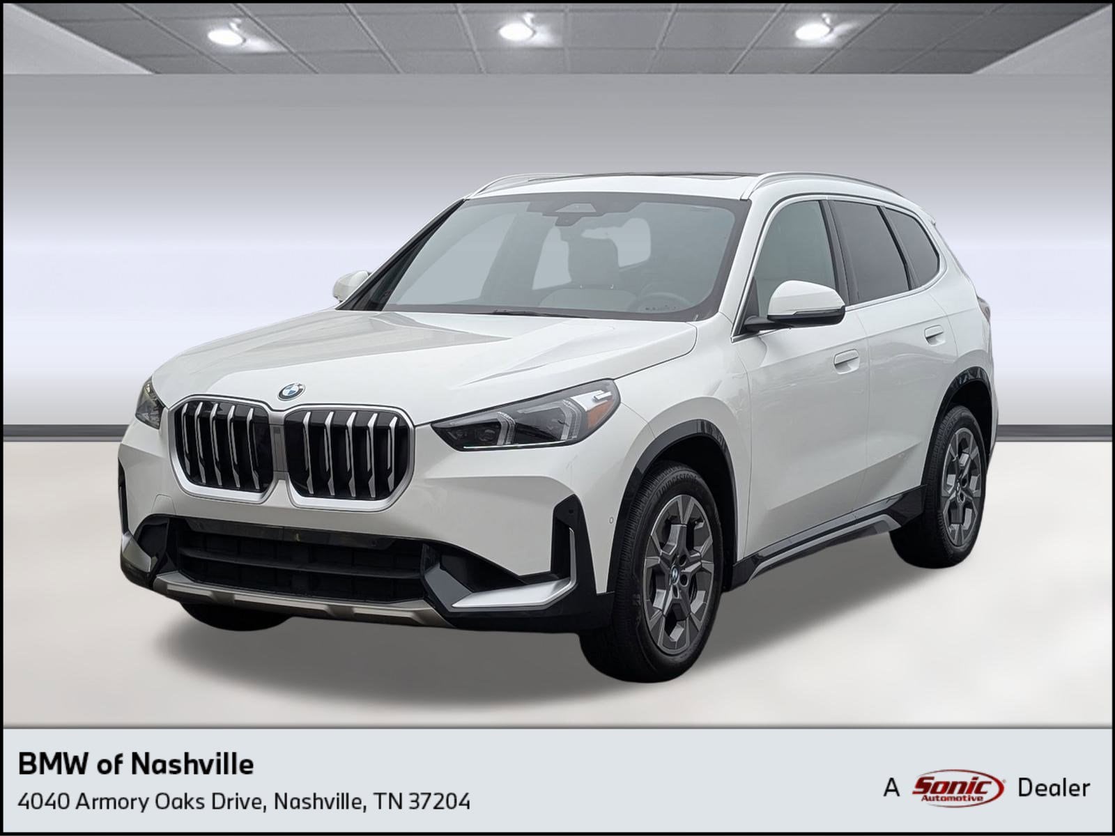 2025 BMW X1 28i's photo