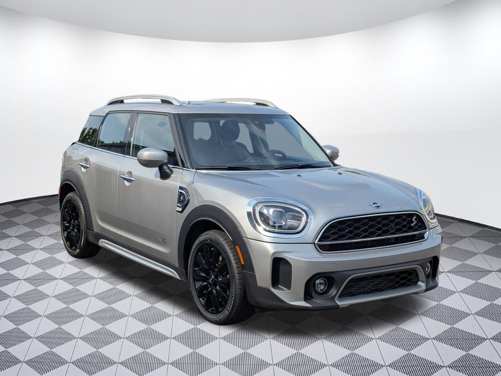 Used 2024 MINI Countryman S with VIN WMZ83BR06R3R77566 for sale in Nashville, TN