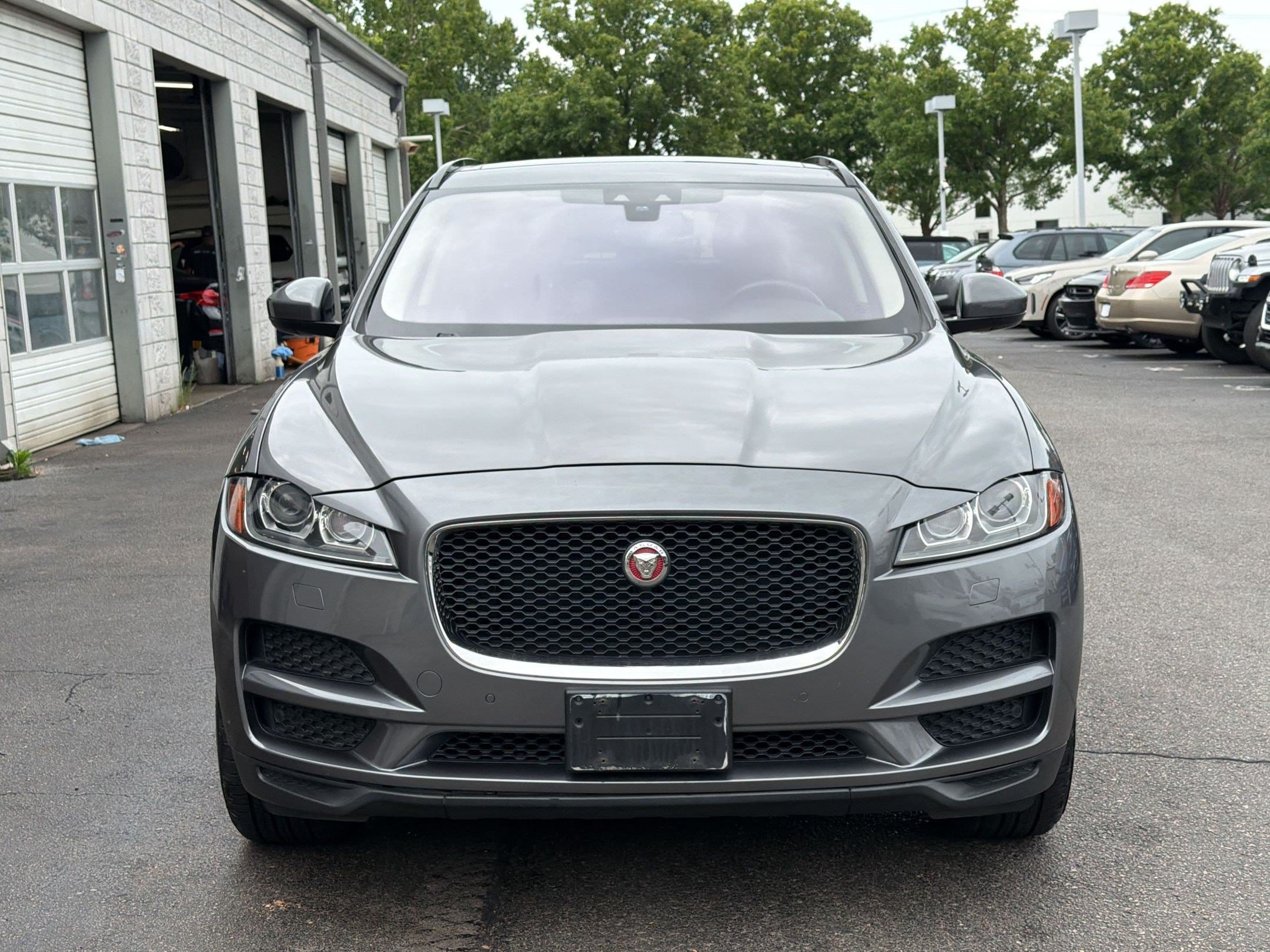 F-PACE 35t Premium SUV