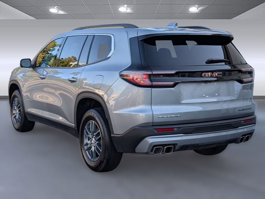 Used 2025 GMC Acadia FWD Elevation SUV