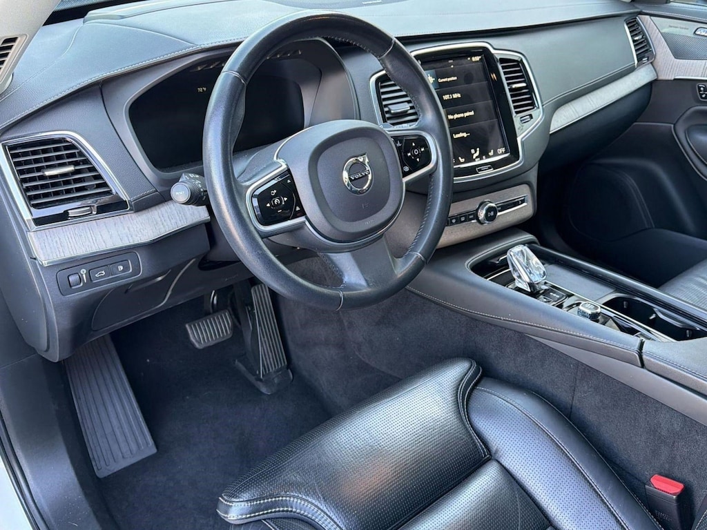 Used 2022 Volvo XC90 Recharge Plug-In Hybrid InscriptionHybrid SUV