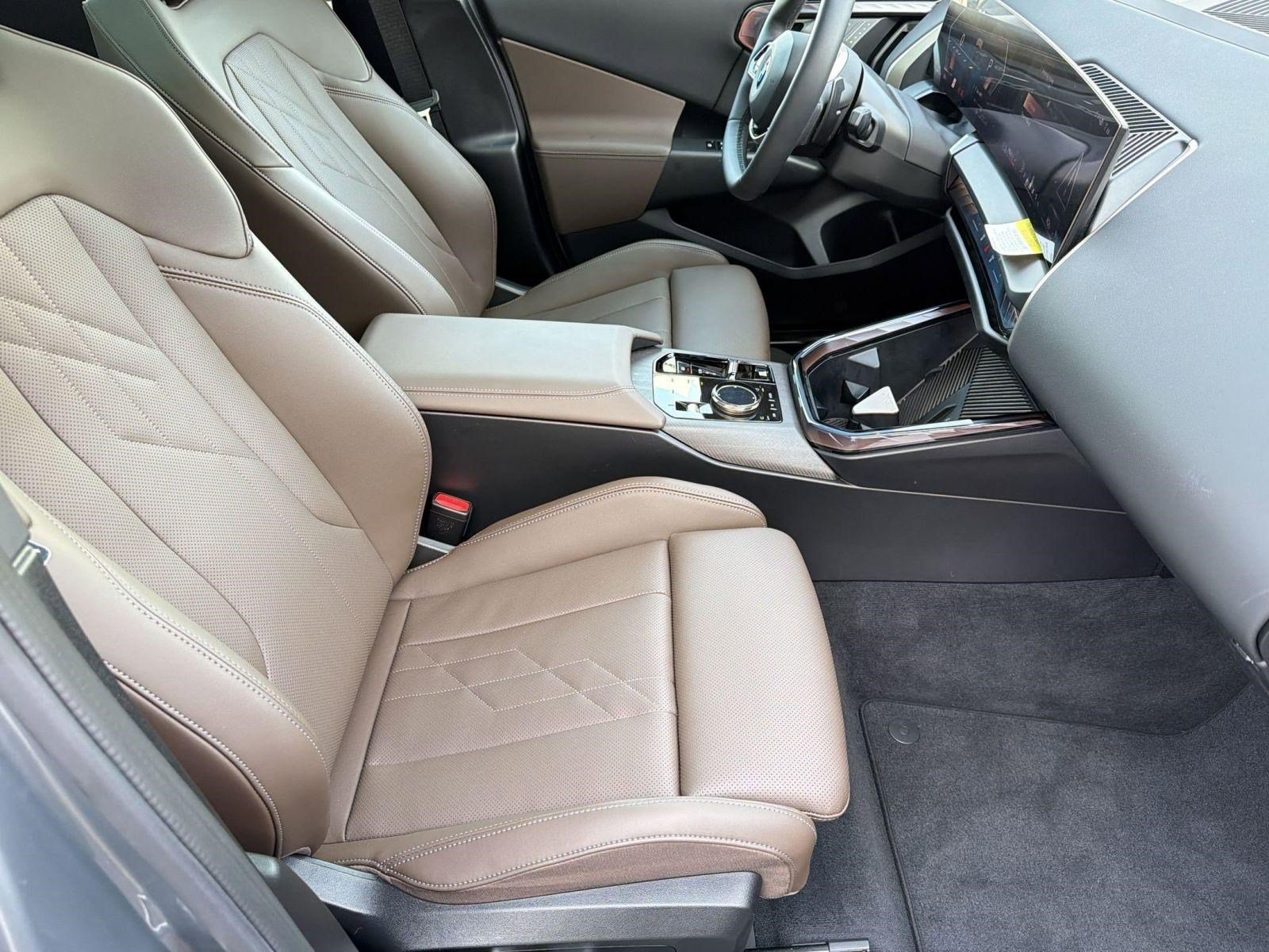 2025 BMW X3 30 - Photo 28
