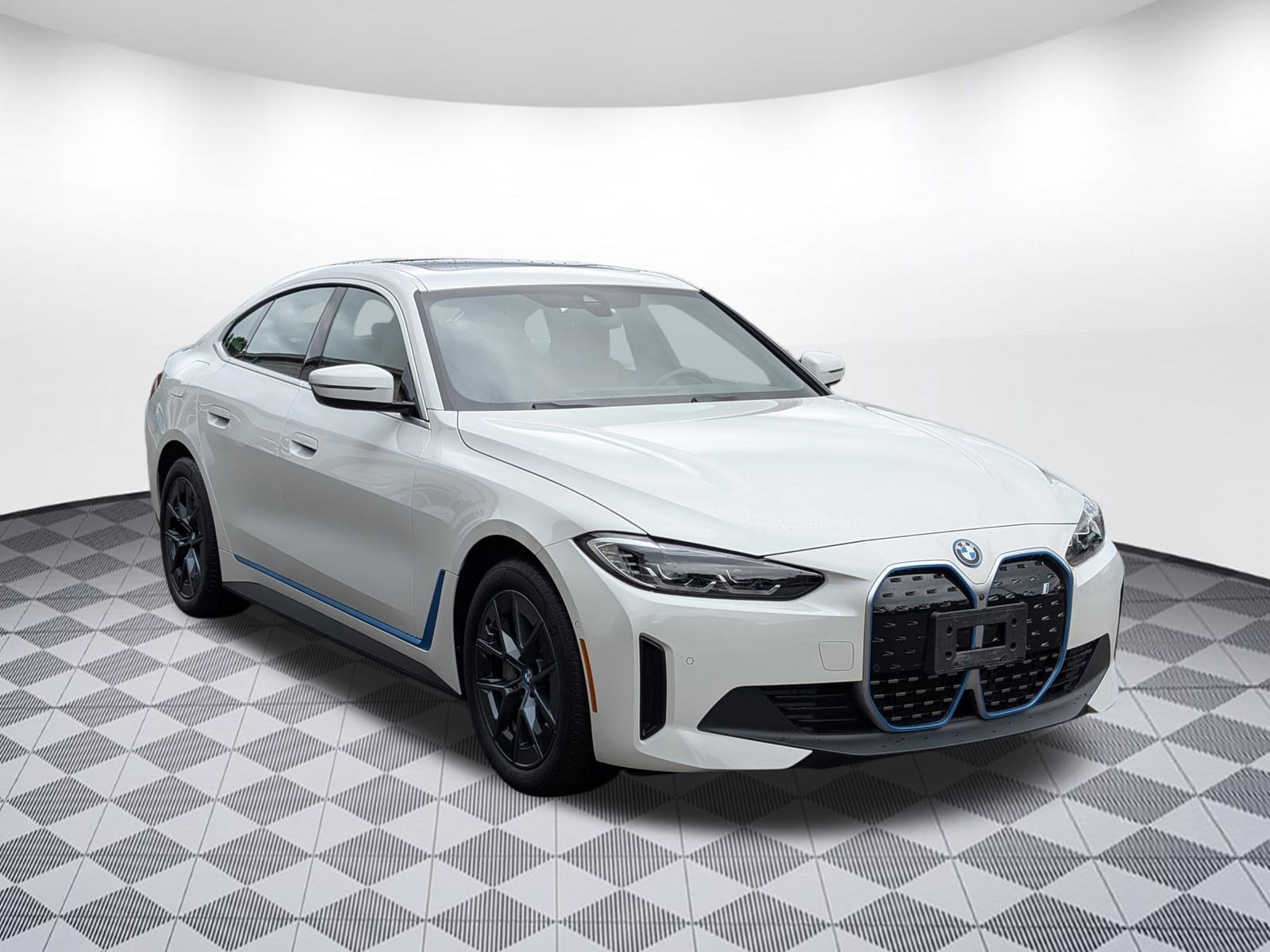 Used 2024 BMW i4 Base with VIN WBY43AW00RFS13724 for sale in Nashville, TN