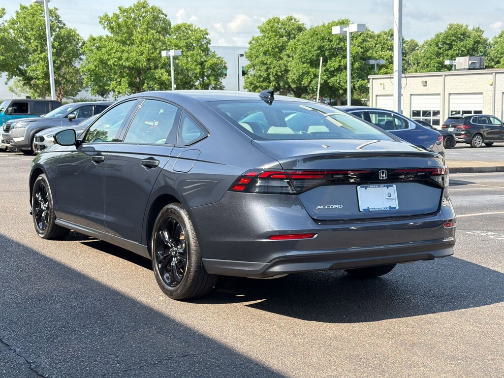 Used 2025 Honda Accord SE Sedan