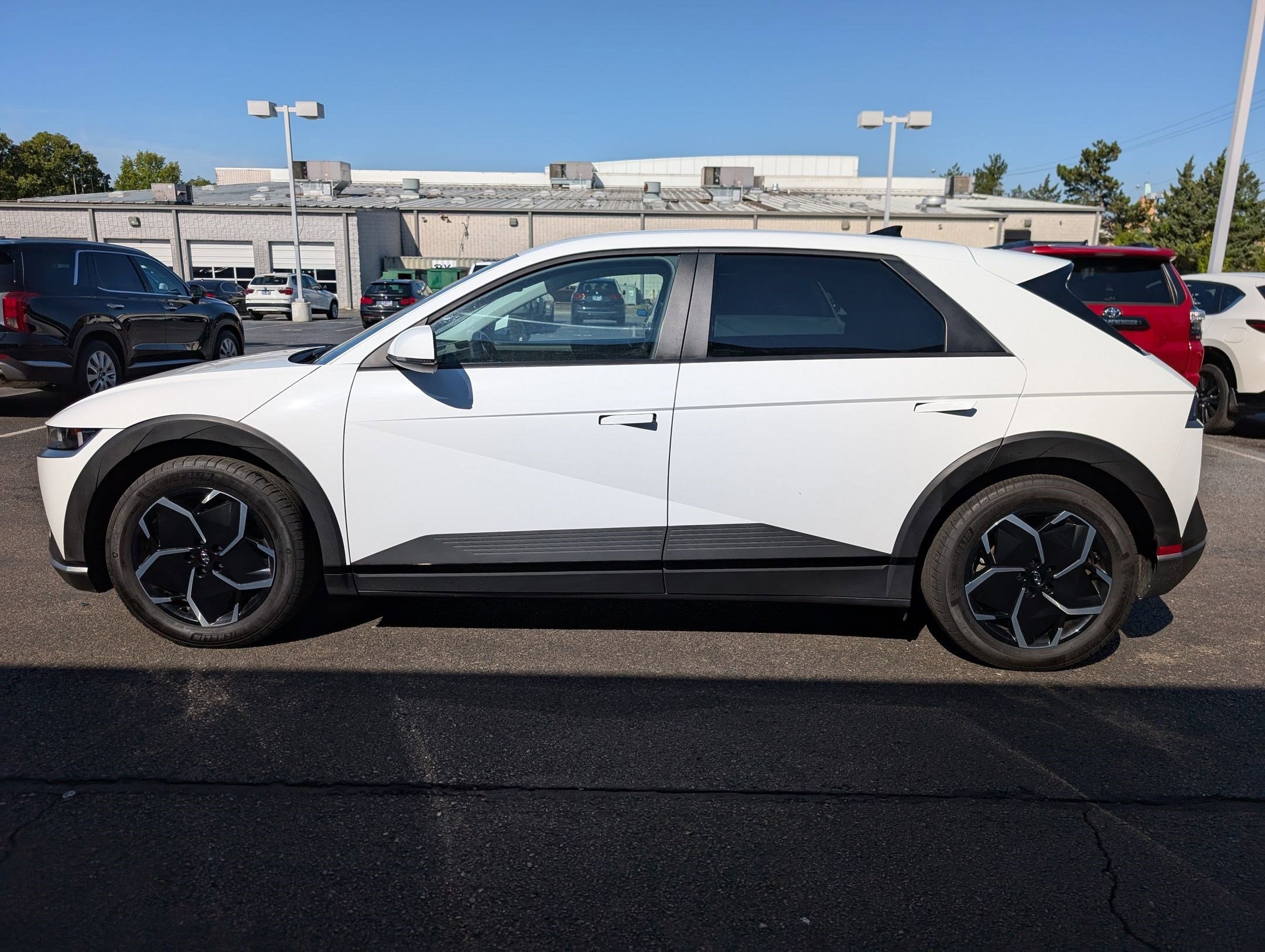 Used 2024 Hyundai IONIQ 5 SEL with VIN KM8KNDDF8RU257439 for sale in Nashville, TN
