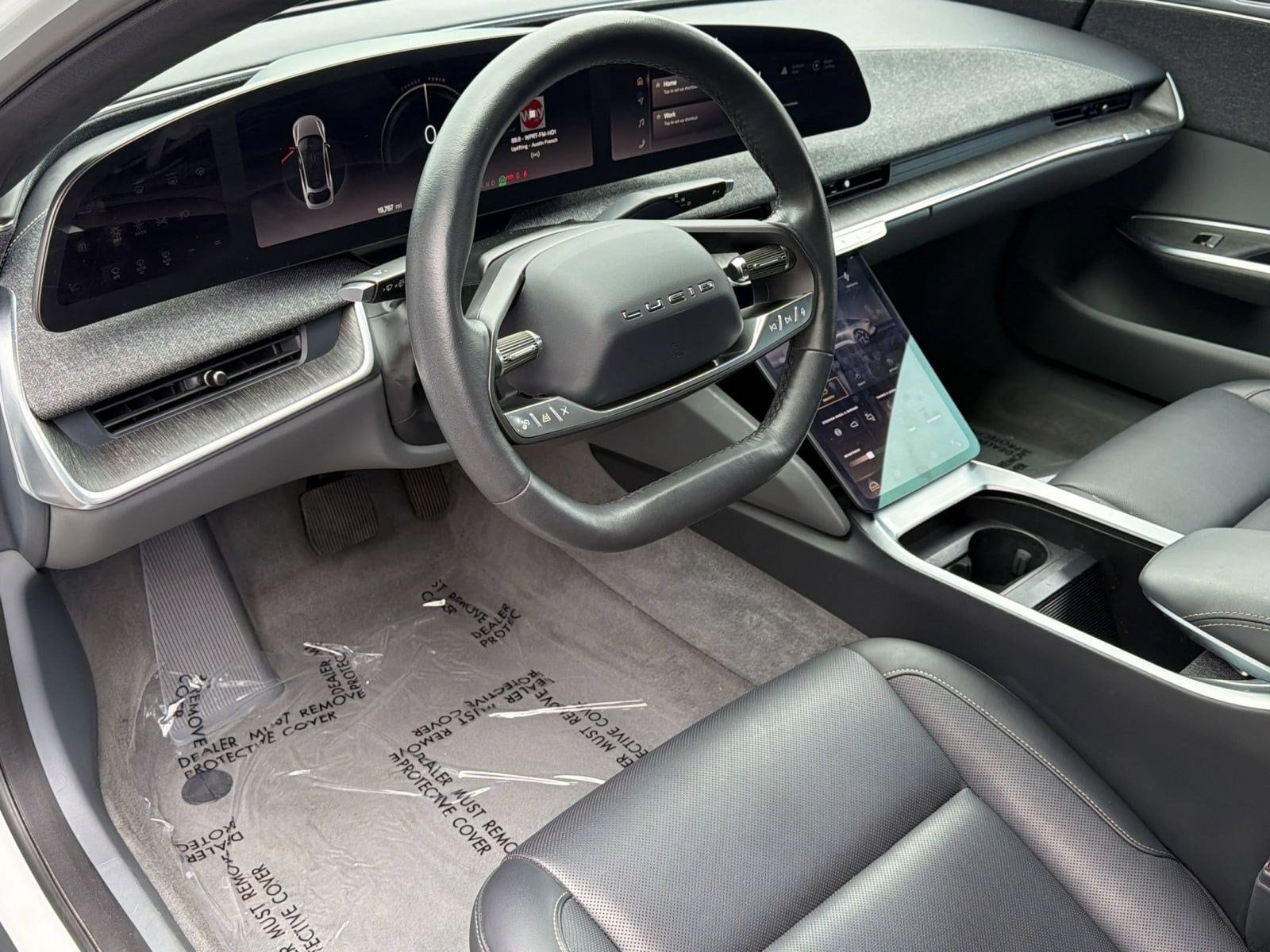 Air Pure Sedan