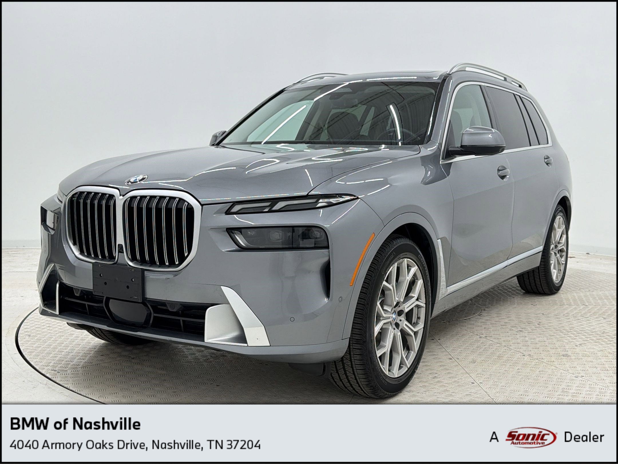 2025 BMW X7 SUV 