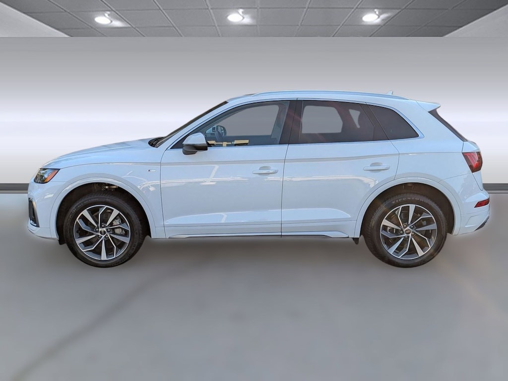 Used 2024 Audi Q5 S line Premium Plus SUV