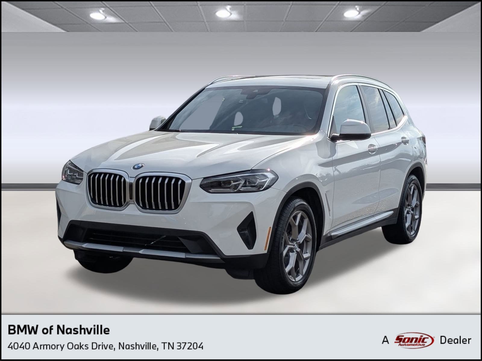 2022 BMW X3 30i's photo