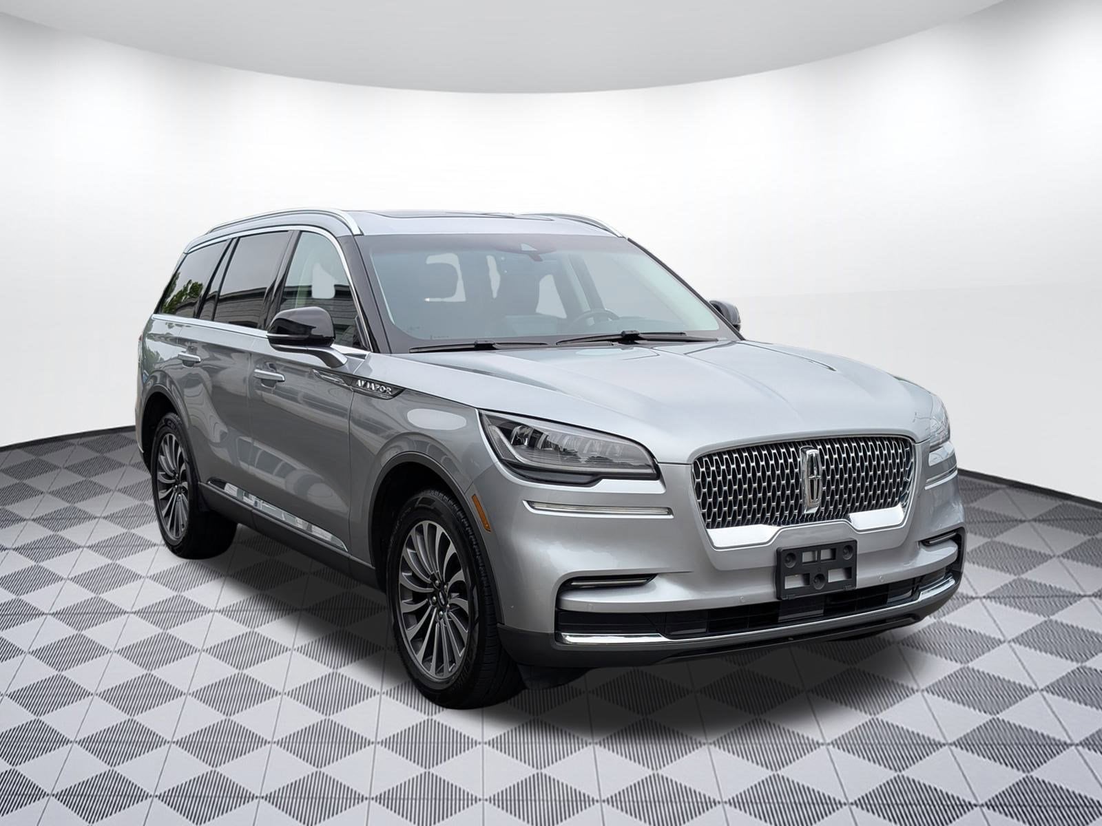 Used 2023 Lincoln Aviator Base with VIN 5LM5J6XC3PGL20882 for sale in Nashville, TN