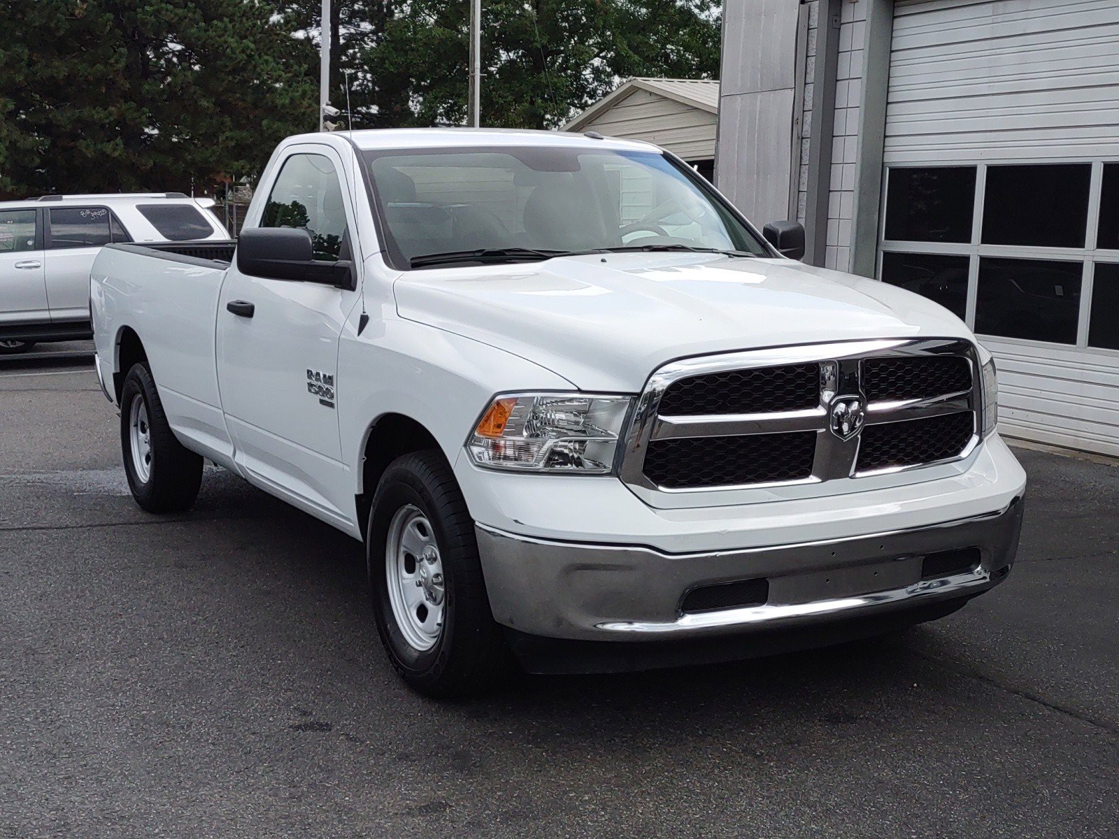 Used 2023 RAM Ram 1500 Classic Tradesman with VIN 3C6JR6DGXPG571450 for sale in Nashville, TN