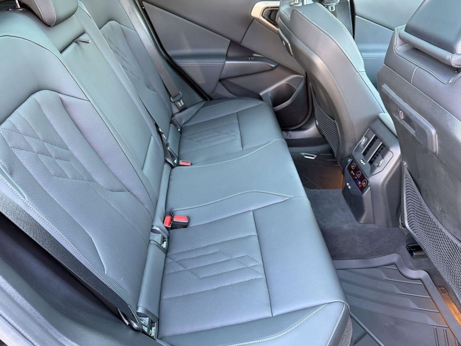 2025 BMW X3 30 - Photo 26