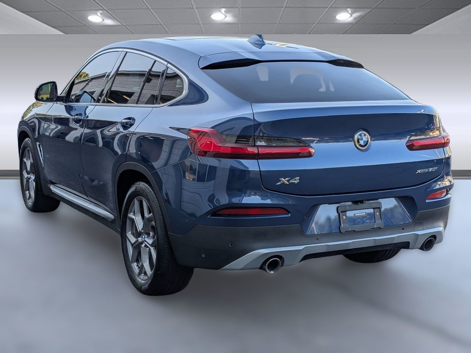 2021 Bmw X4 xDrive30i photo 2