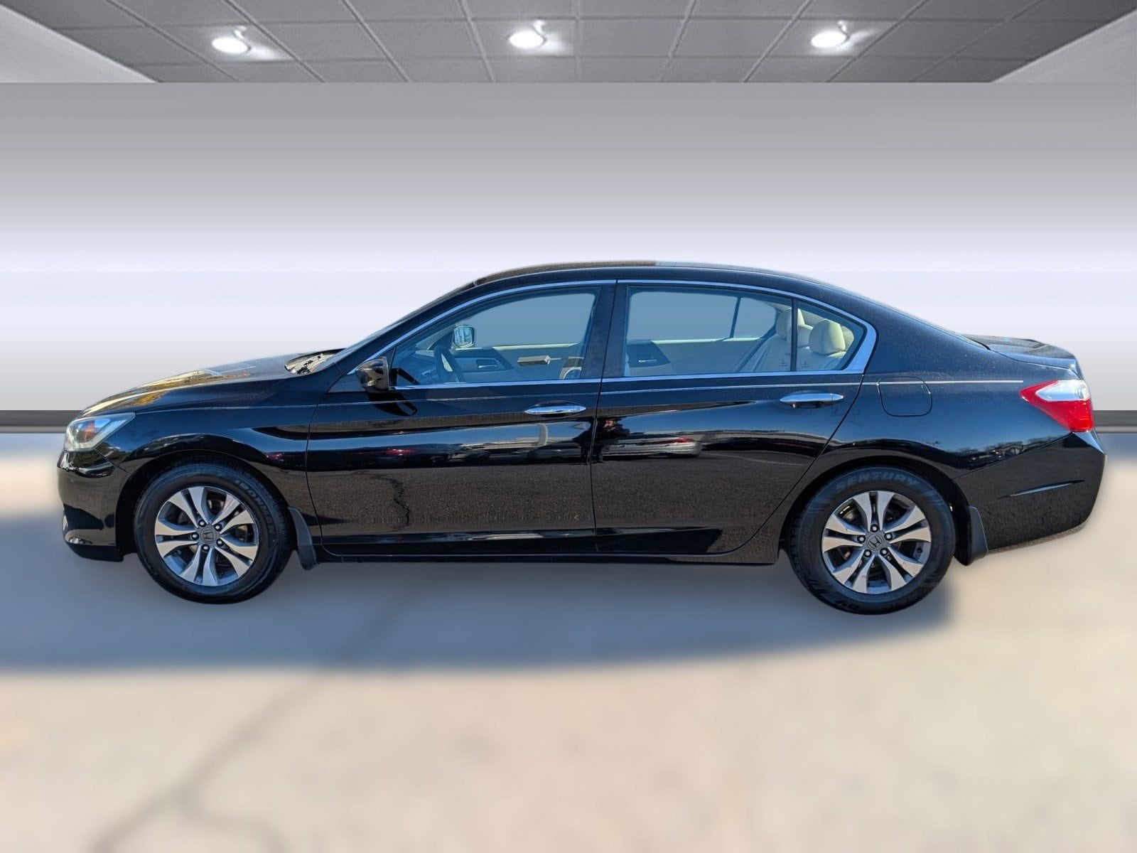 Used 2014 Honda Accord LX with VIN 1HGCR2F39EA191517 for sale in Nashville, TN