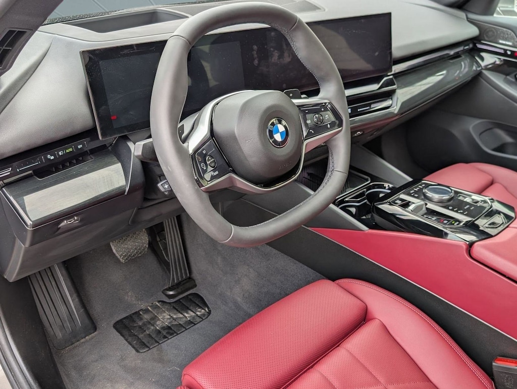 Certified 2025 BMW 530i 530i Sedan