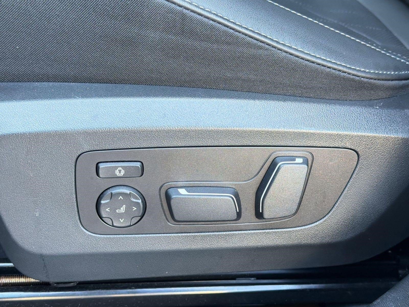 2025 BMW X3 30 - Photo 14