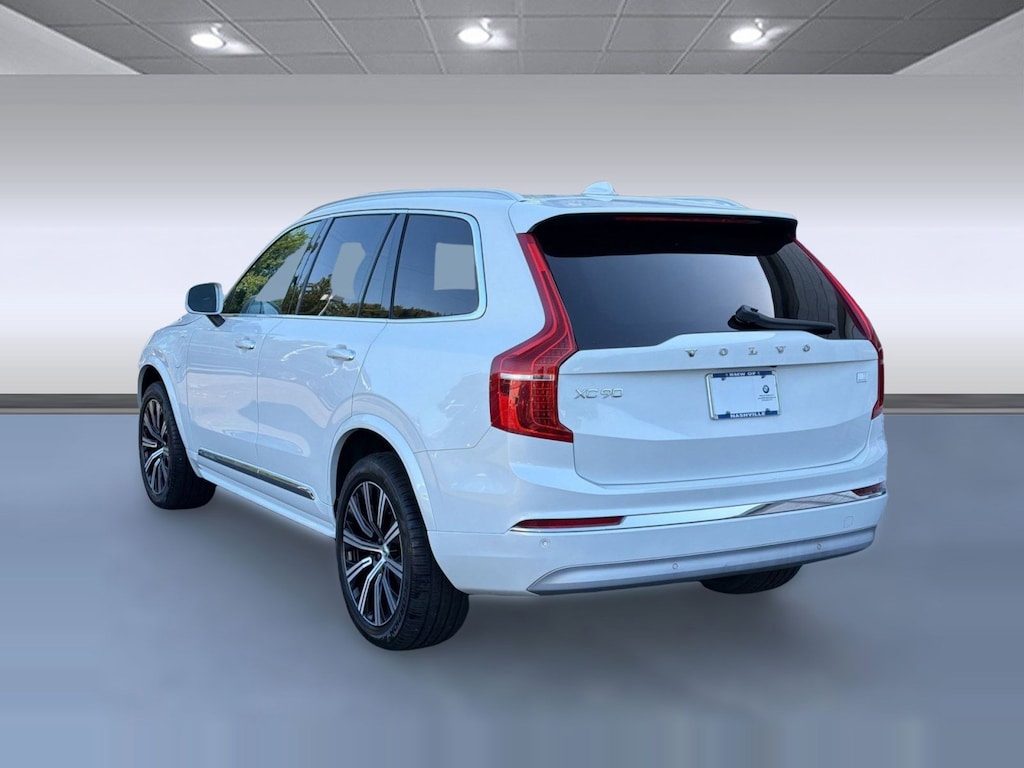 Used 2022 Volvo XC90 Recharge Plug-In Hybrid InscriptionHybrid SUV