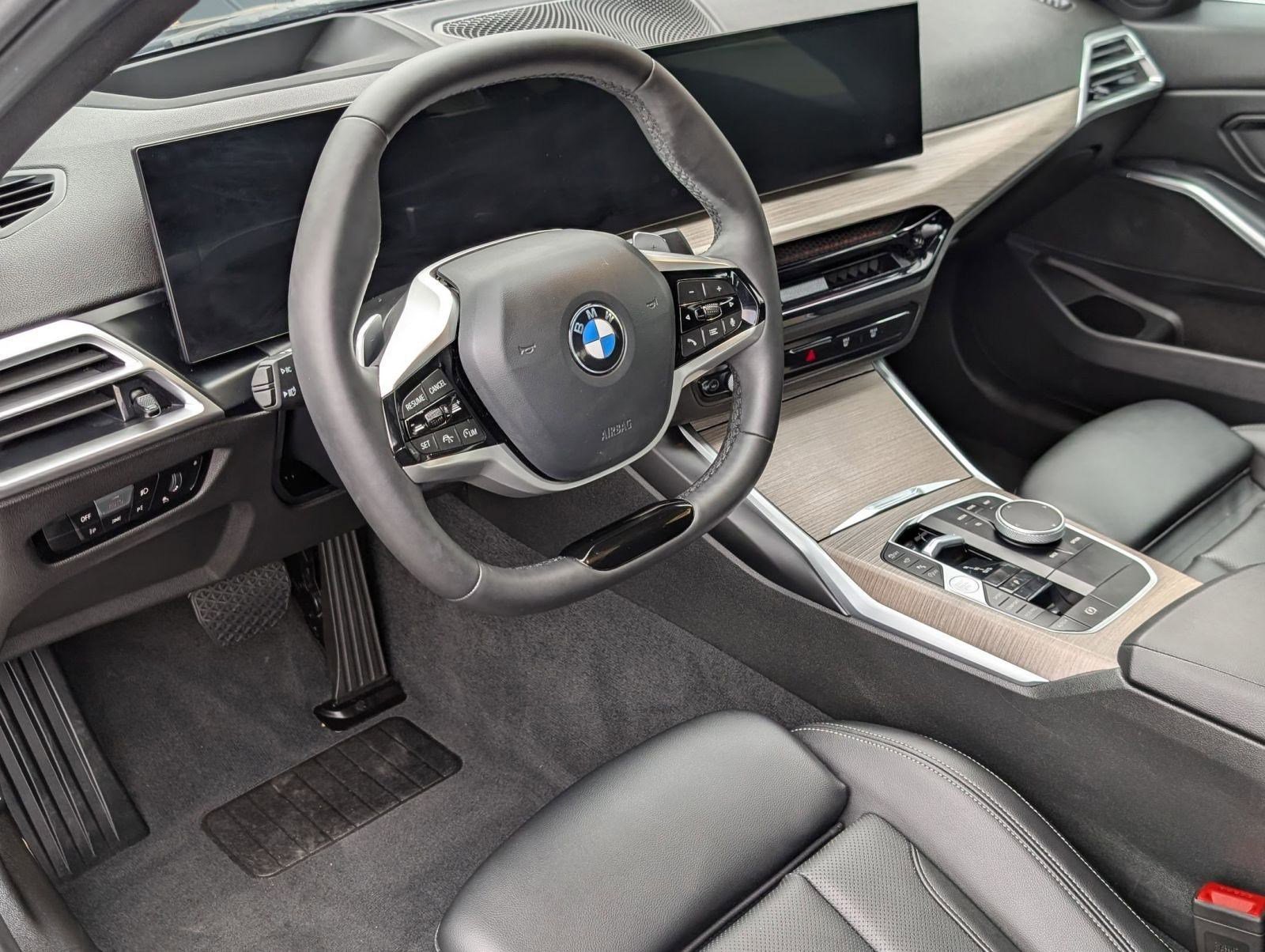 2025 Bmw 330i Sedan photo 4