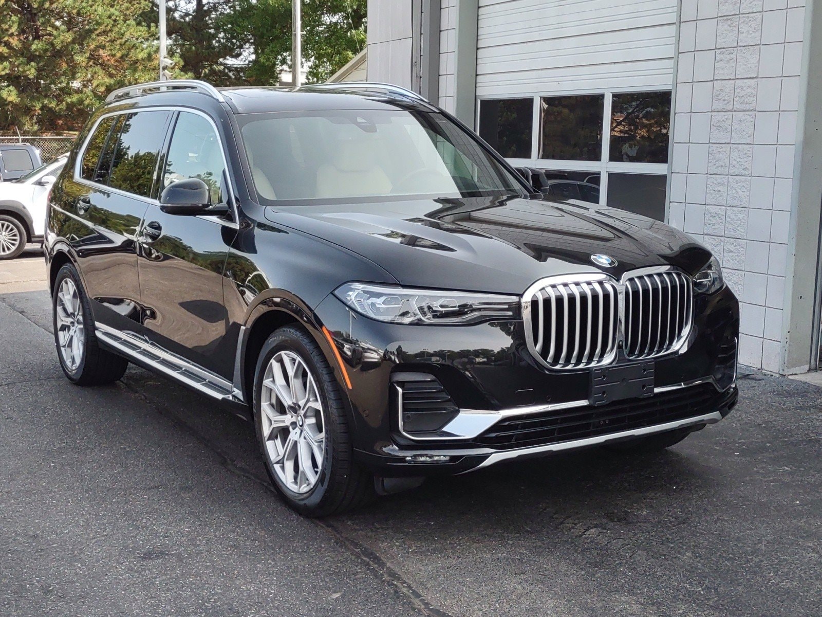 Certified 2022 BMW X7 40i with VIN 5UXCW2C06N9J04772 for sale in Nashville, TN