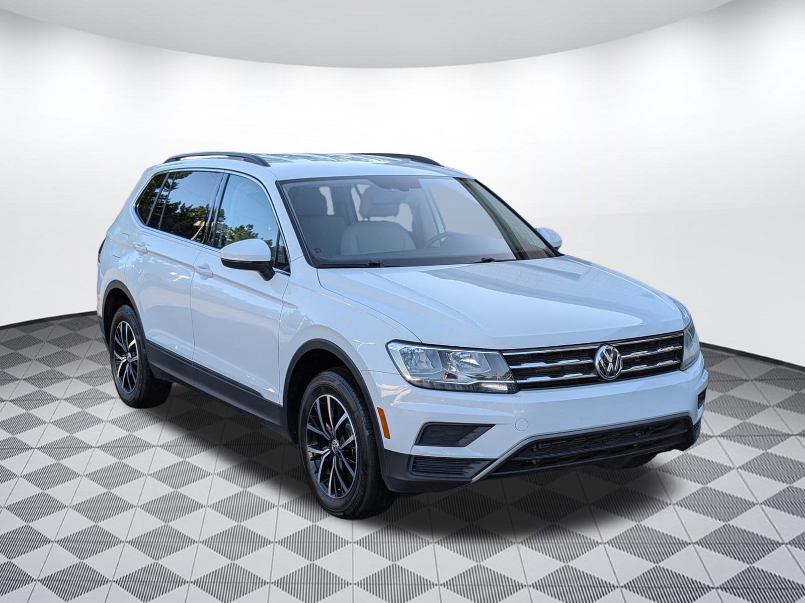 Used 2021 Volkswagen Tiguan SE with VIN 3VV3B7AX1MM090422 for sale in Nashville, TN
