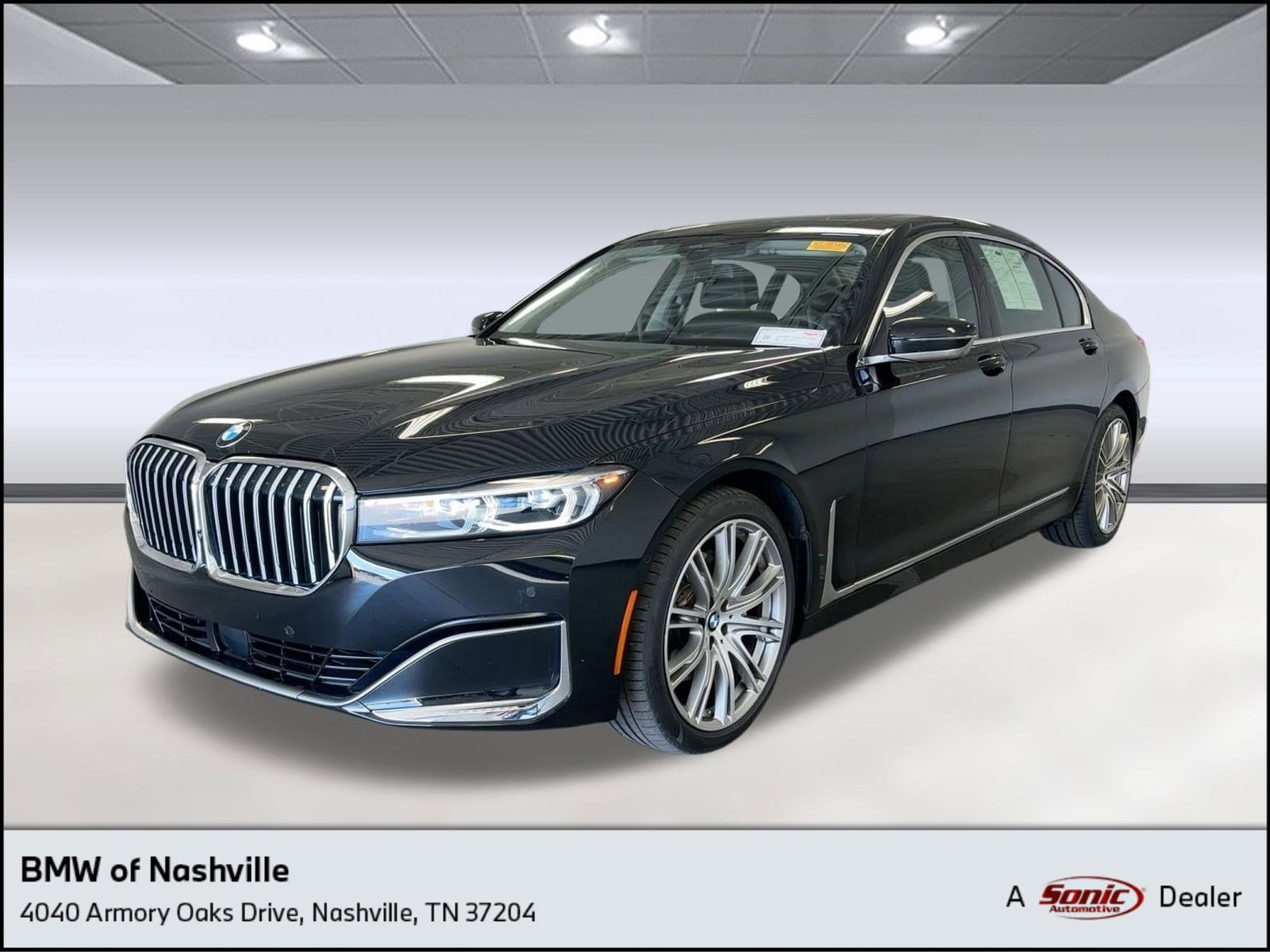 2022 BMW 7 Series 740i's photo