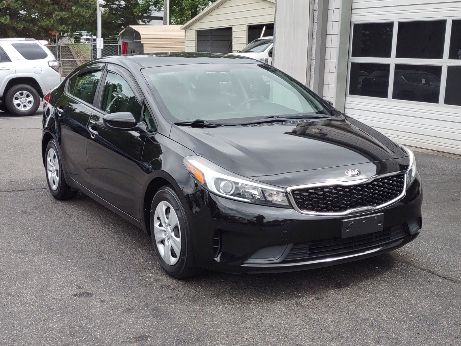 Used 2018 Kia FORTE LX with VIN 3KPFL4A73JE188784 for sale in Nashville, TN