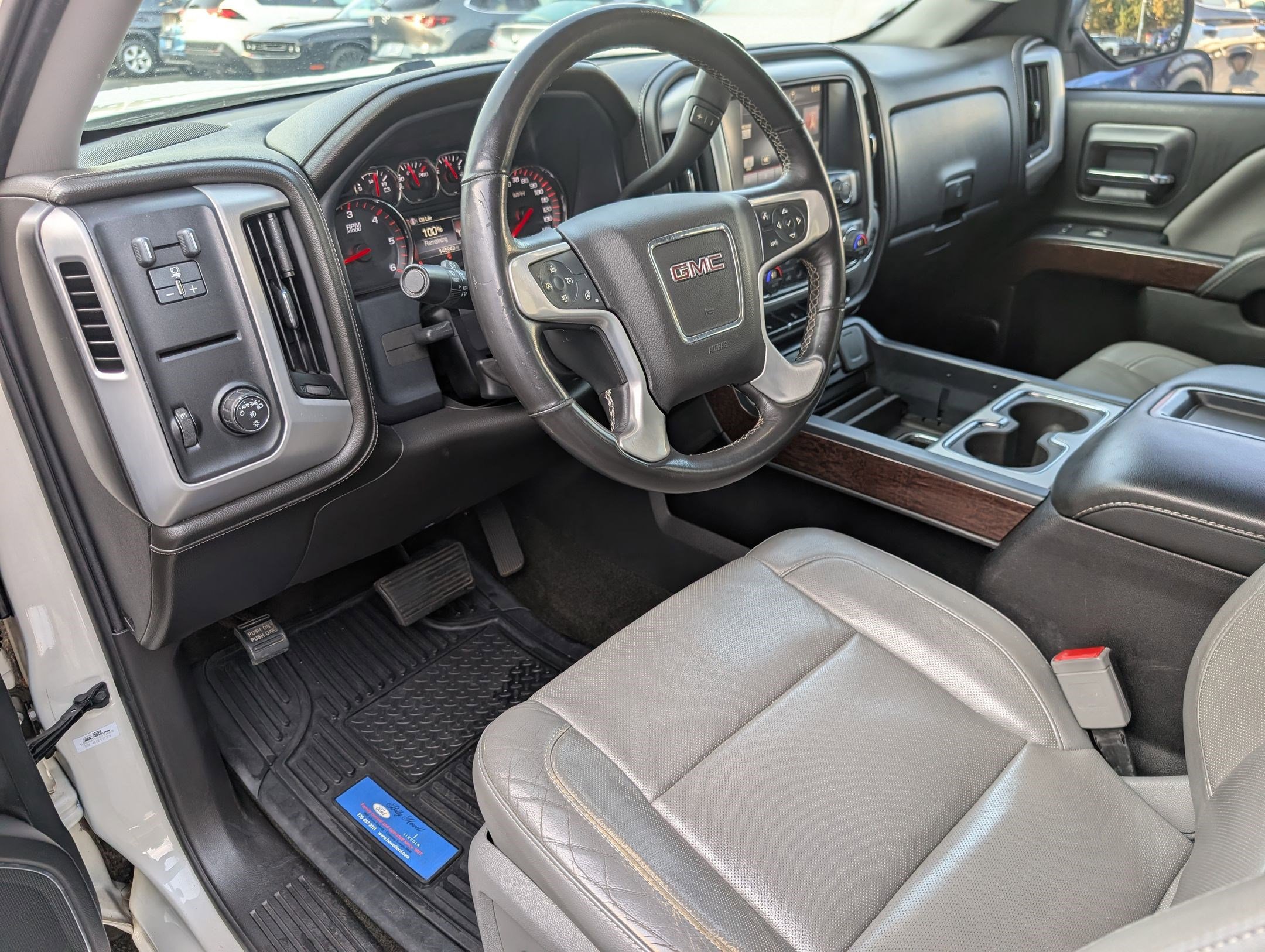 2015 Gmc Sierra 1500 SLT photo 4