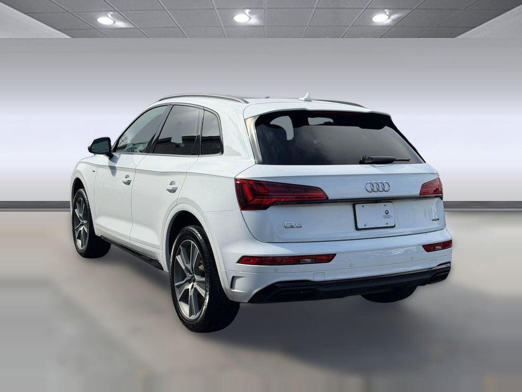 Used 2025 Audi Q5 S line Premium SUV