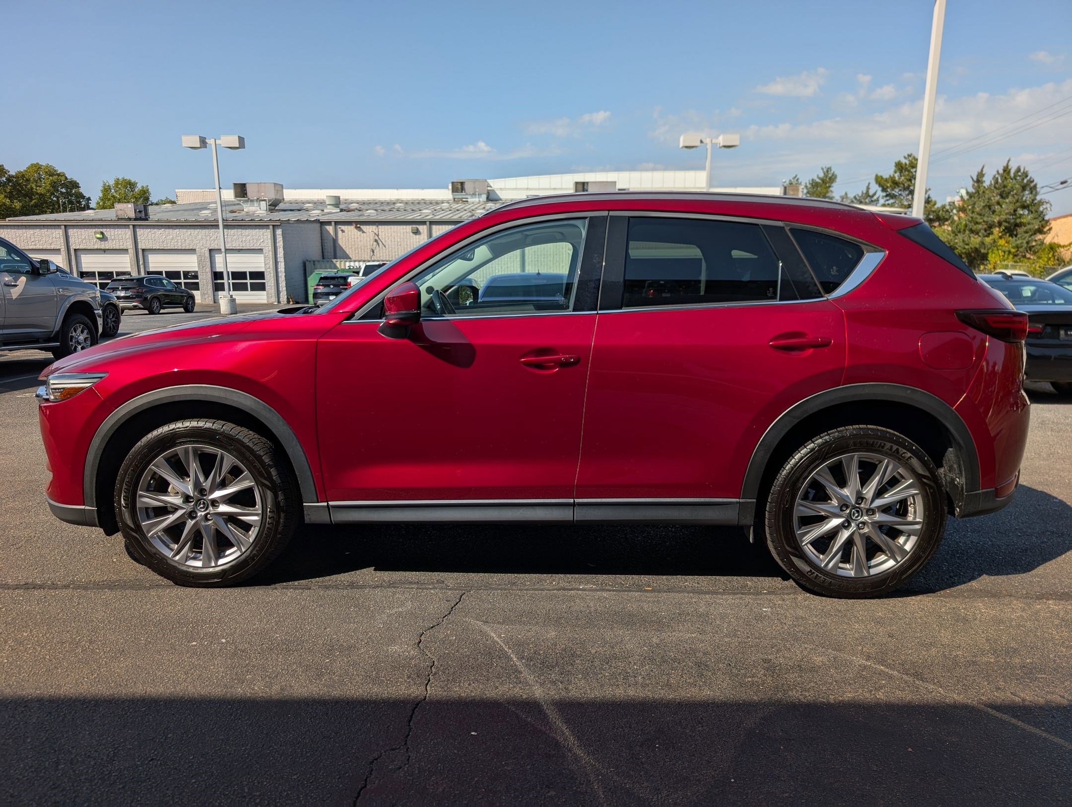 2019 Mazda CX-5 Grand Touring photo 2