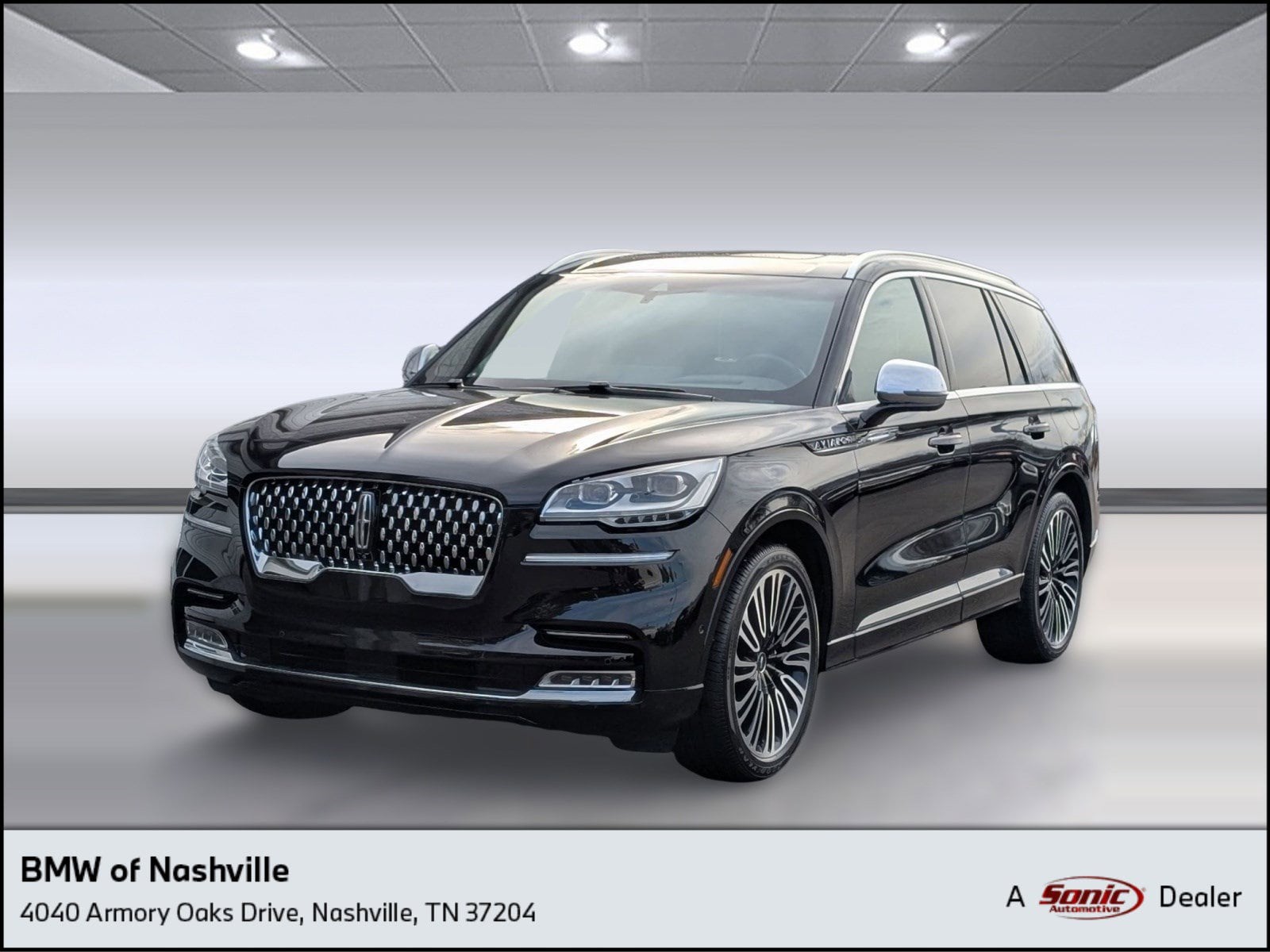 2022 Lincoln Aviator Black Label's photo
