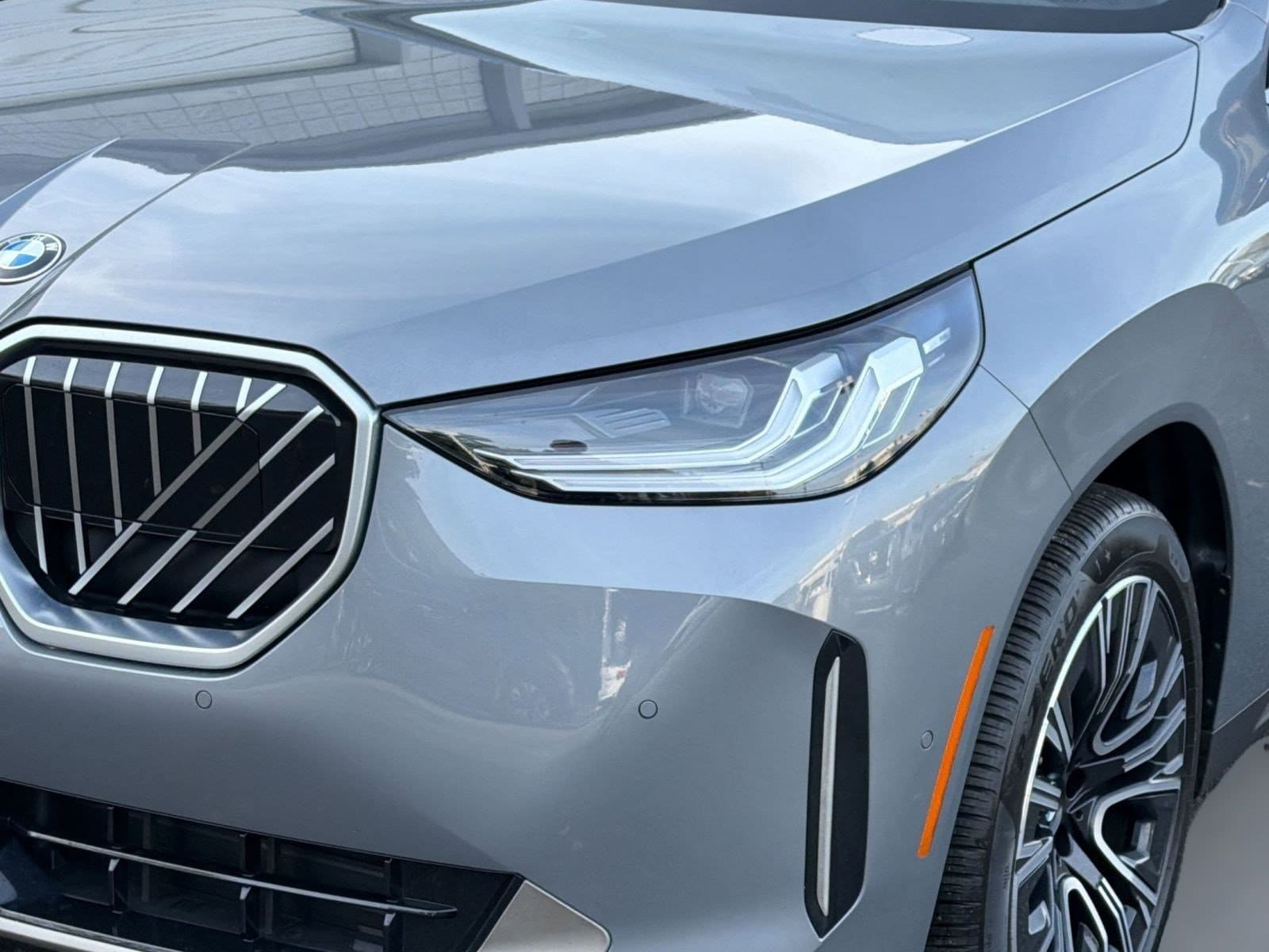 2025 BMW X3 30 - Photo 11