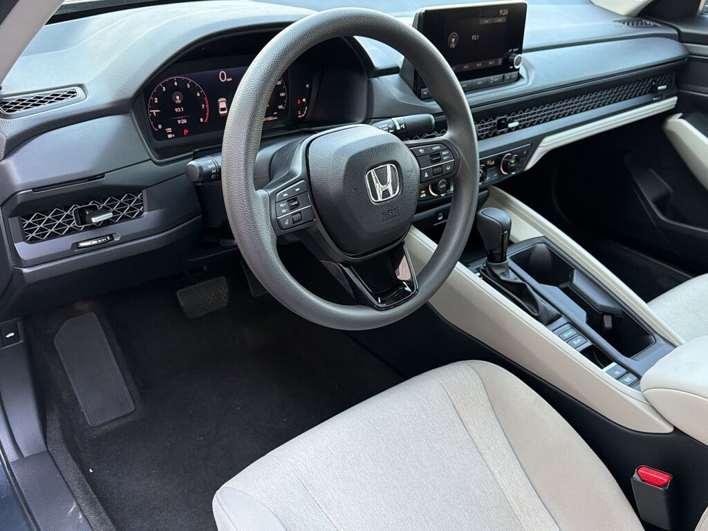 Used 2025 Honda Accord SE Sedan